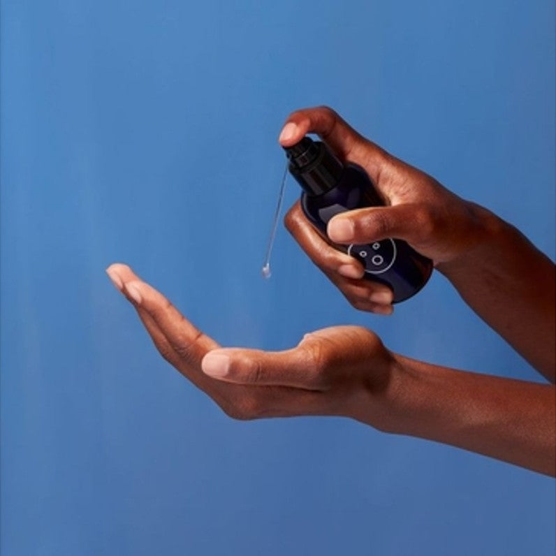 Dame’s Alu aloe-based lube promotes skin elasticity, reduces inflammation, and rejuvenates your body’s natural moisturizing properties.